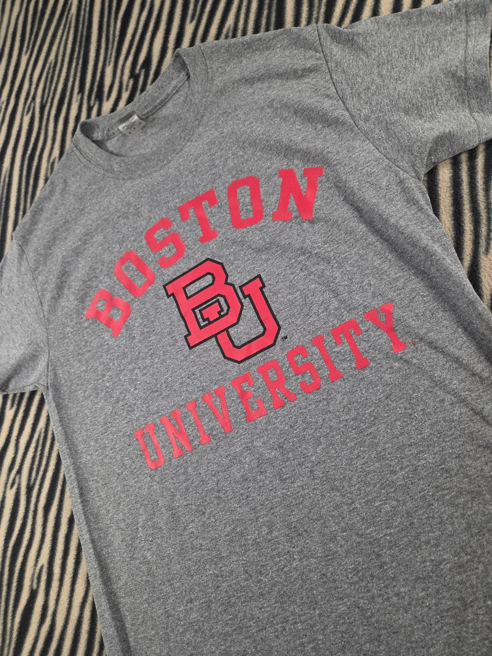 Gildan Heavy Cotton Boston University Grey T-Shirt